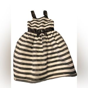 Kids chic dress